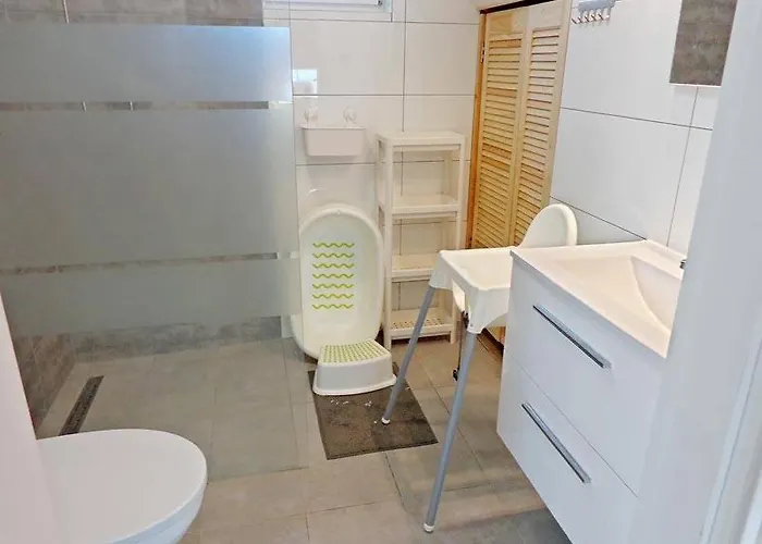 Semesterbostad Letniskowe Anna *